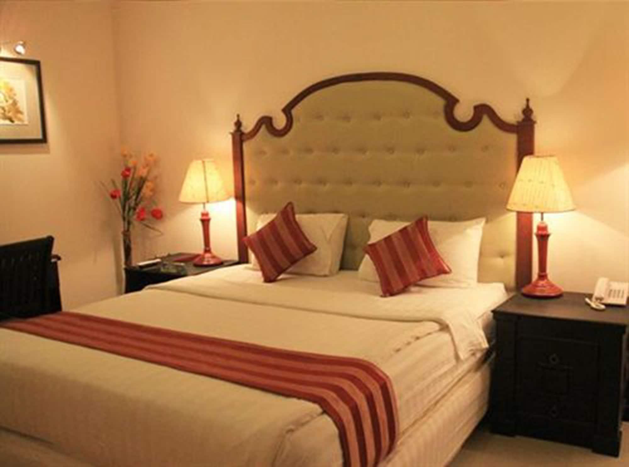 City Centre Hotel Phnom Pen Exterior foto